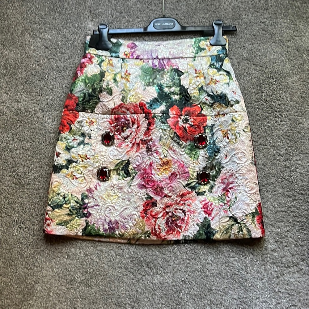 Dolce and Gabbana skirt
